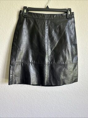 GAP Black Faux Leather Mini Skirt
